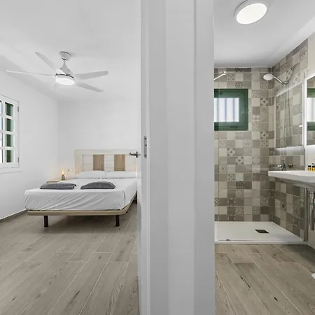 Julia Apartment *